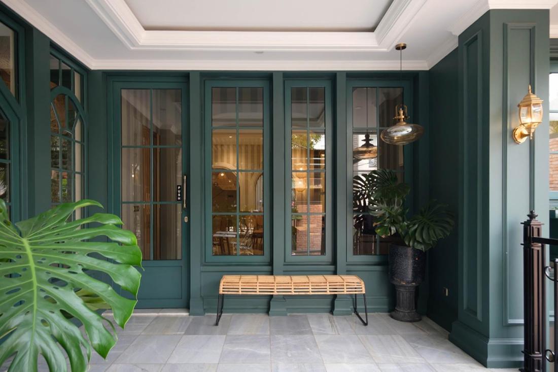 Casa Living Senopati Hotel Jakarta Exterior photo